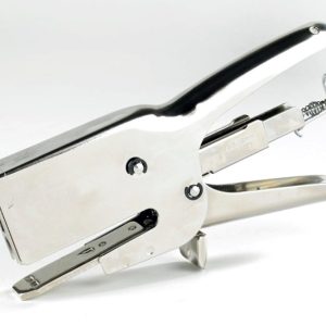Staple Gun 1